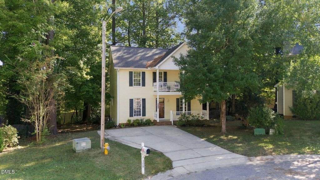 Photo 2 of 308 Black Swan Way