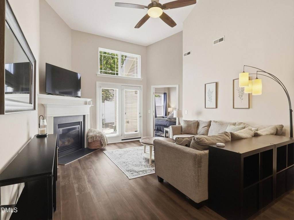 Photo 4 of 2505 Asher View Ct