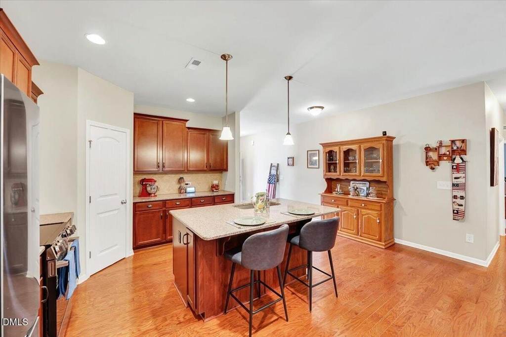 Photo 11 of 316 Kinnakeet Dr