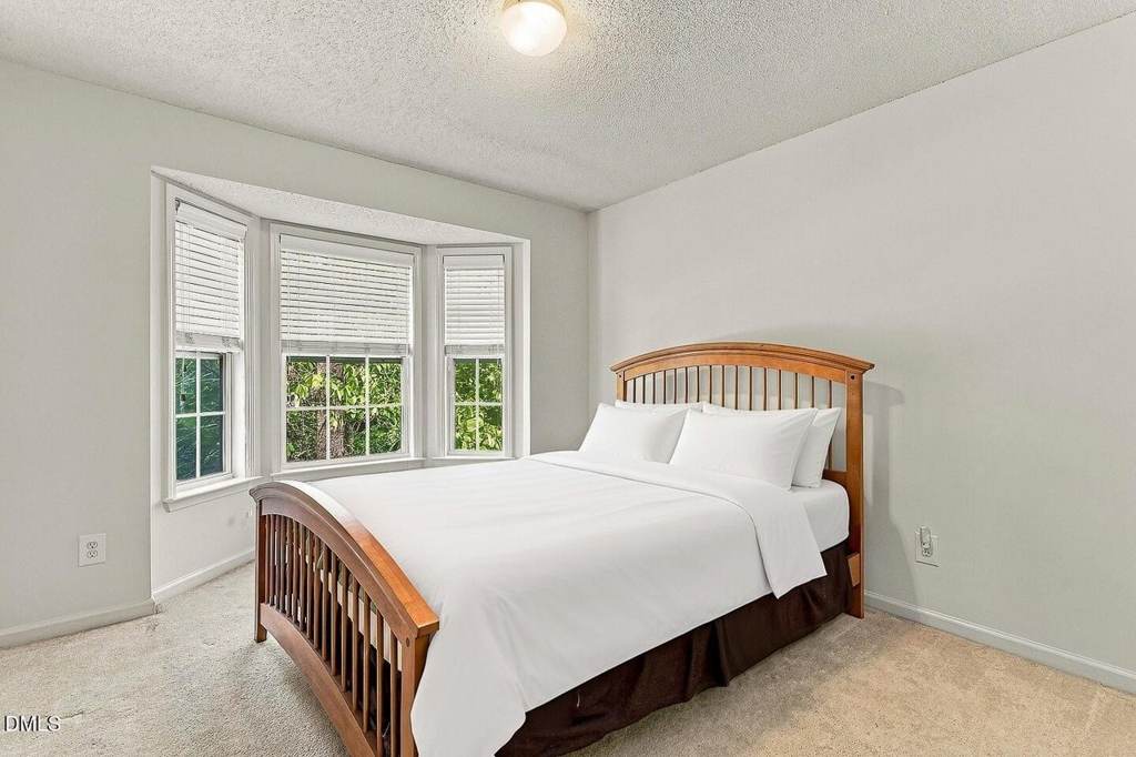 Photo 10 of 2352 Rowland Pond Dr