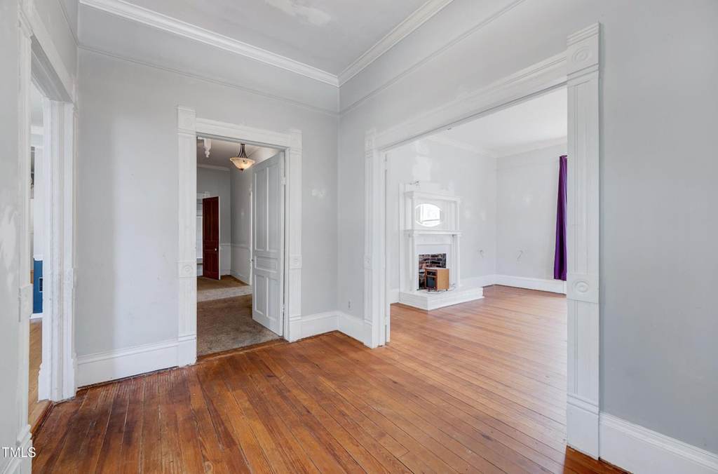Photo 8 of 300 E 2nd St