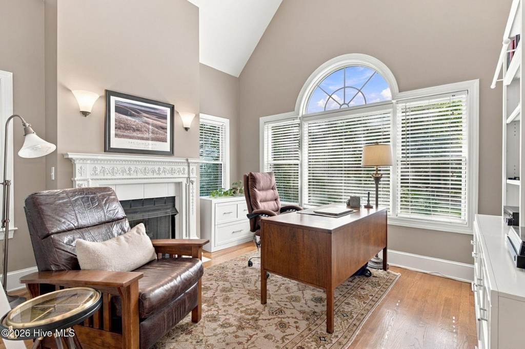 Photo 7 of 1421 Halcyon Ln