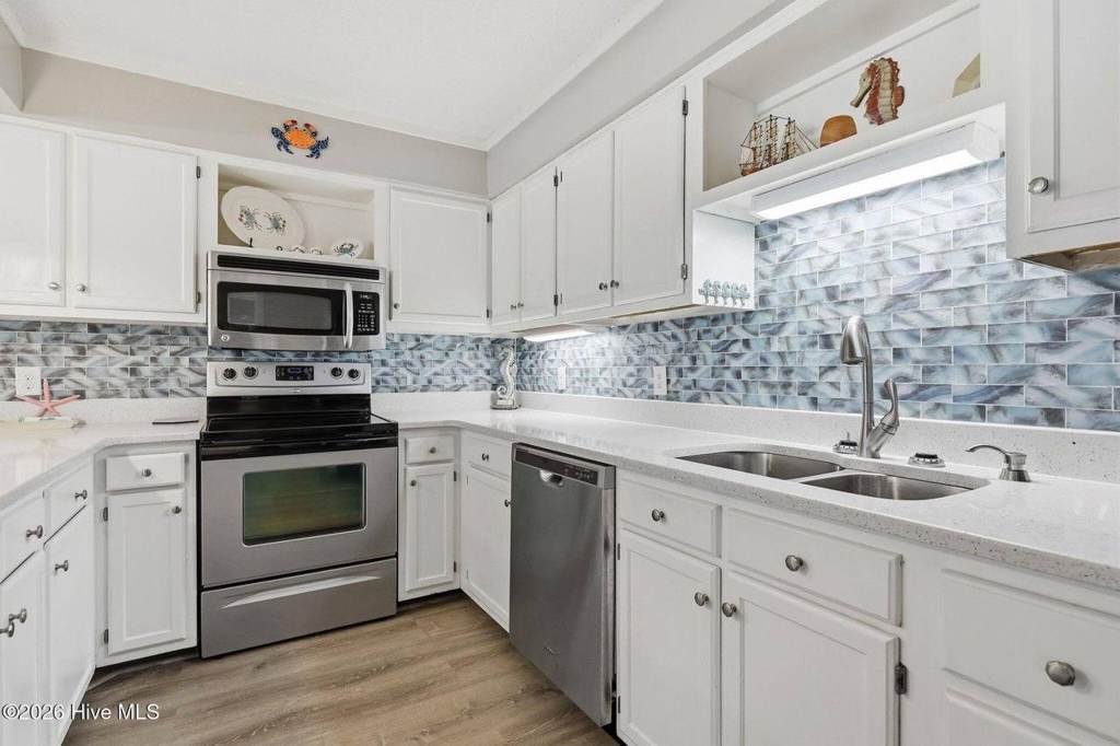 Photo 11 of 650 Salter Path Rd Apt 214