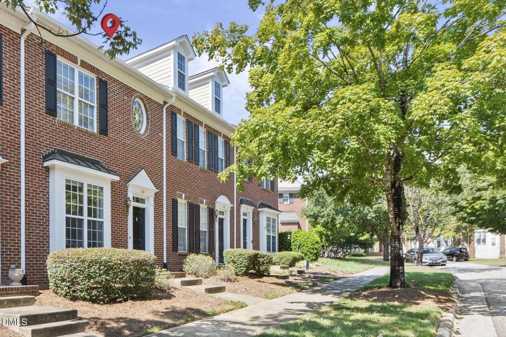 168 Lumina Pl, Holly Springs, NC 27540