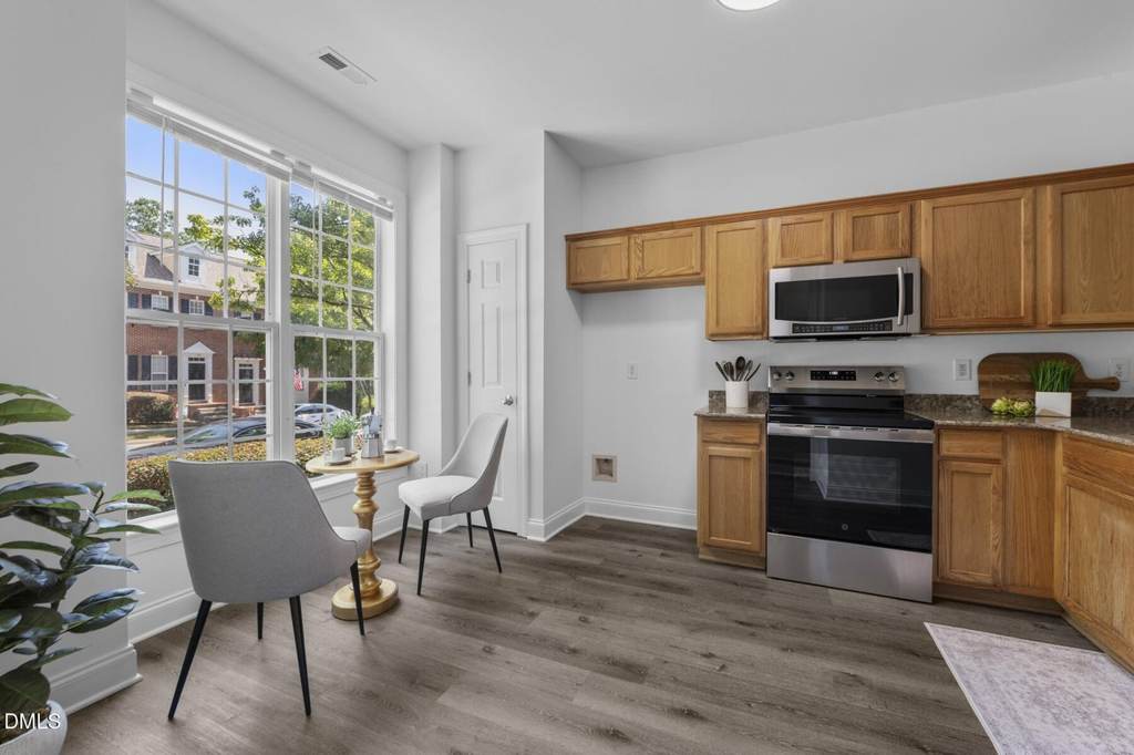 Photo 4 of 168 Lumina Pl