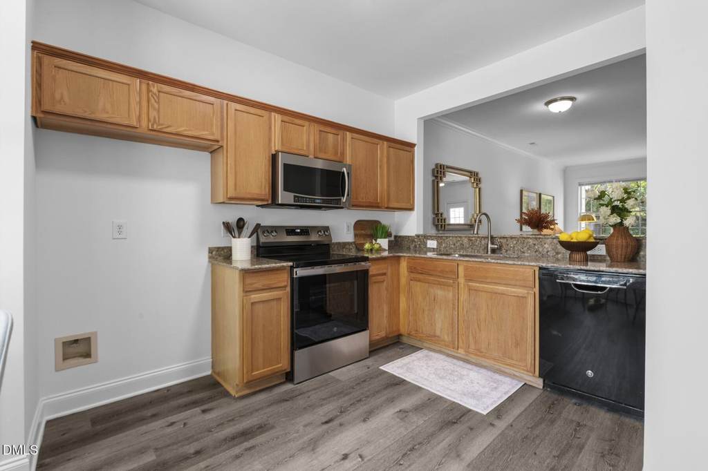 Photo 7 of 168 Lumina Pl