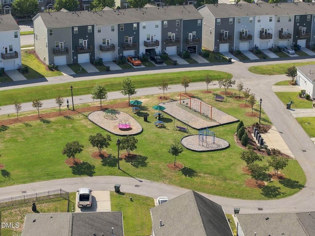 Photo 8 of 6609 Enrichment Ln