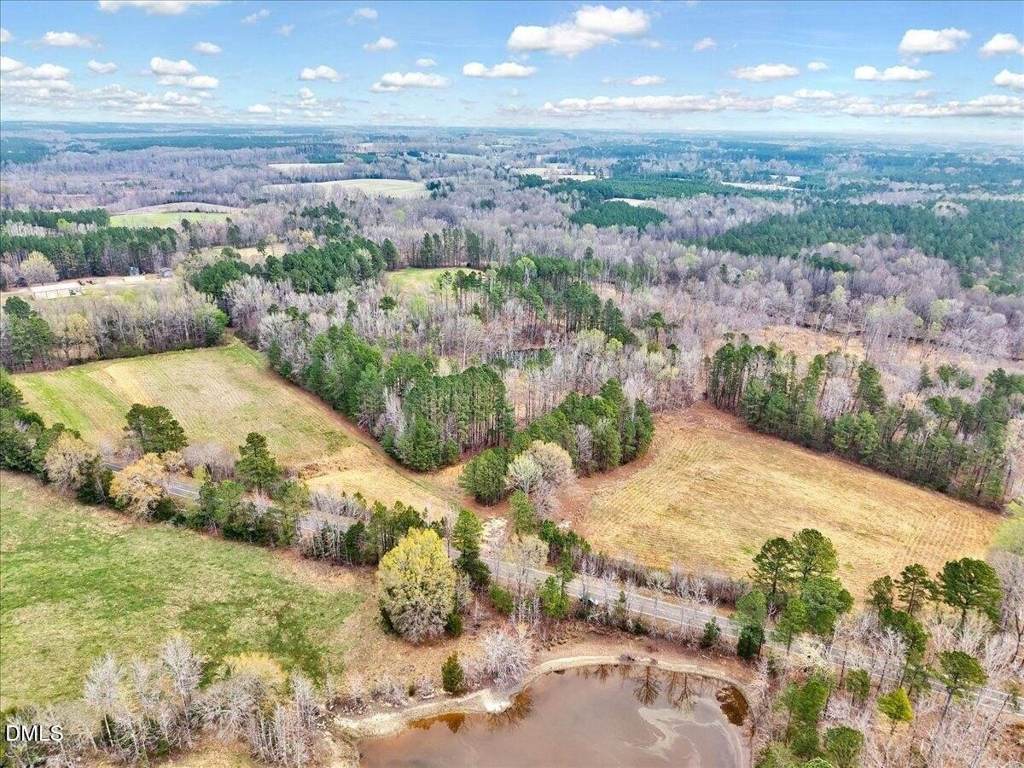 Photo 10 of 6150 Bob Daniel Rd