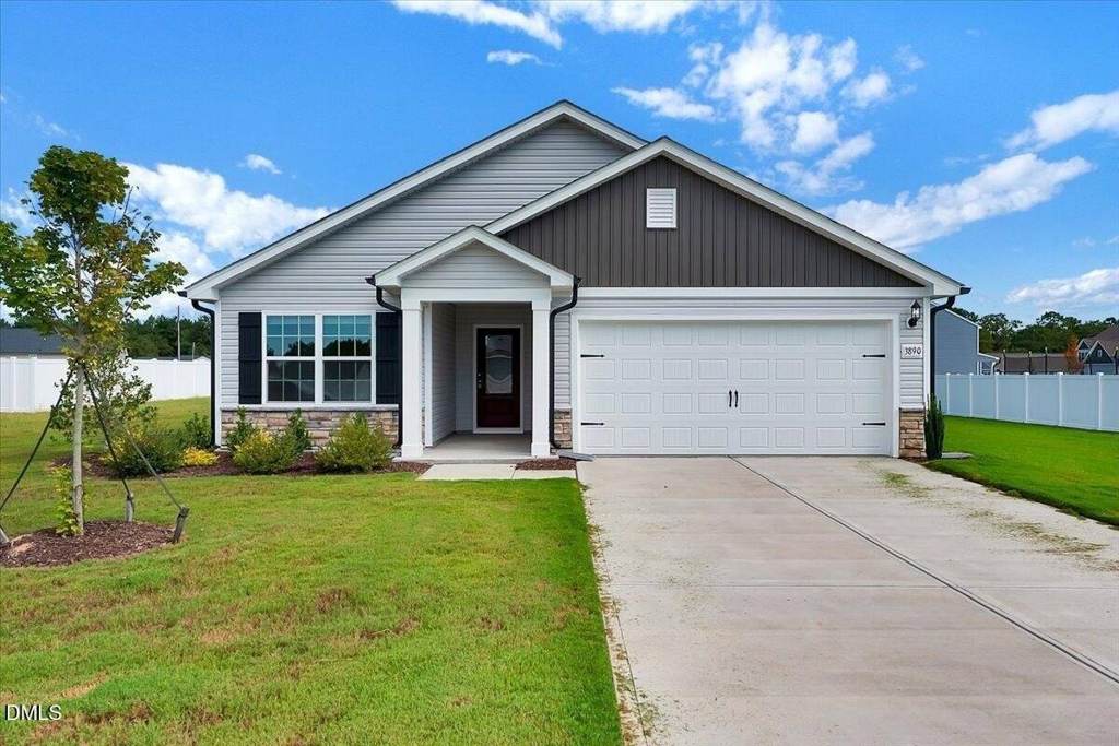 3890 Origin Dr, Bailey, NC 27807
