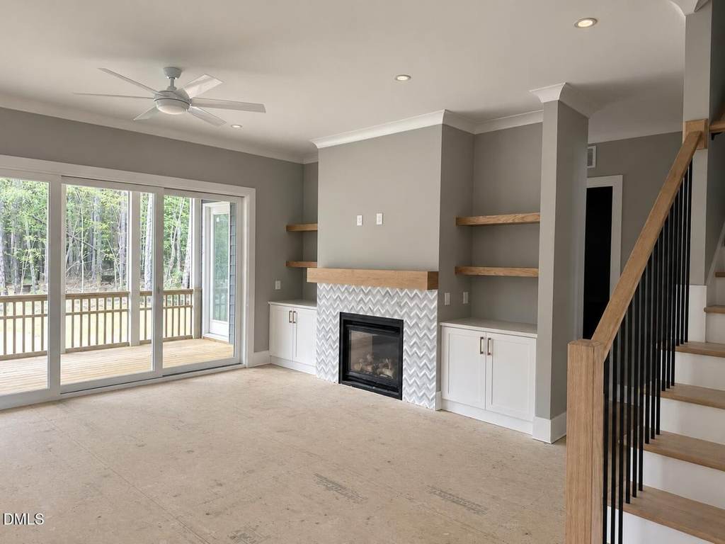 Photo 6 of 135 Black Bear Ct