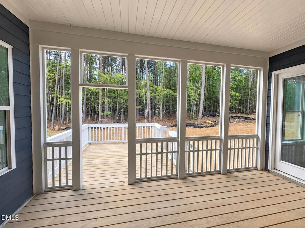 Photo 7 of 135 Black Bear Ct