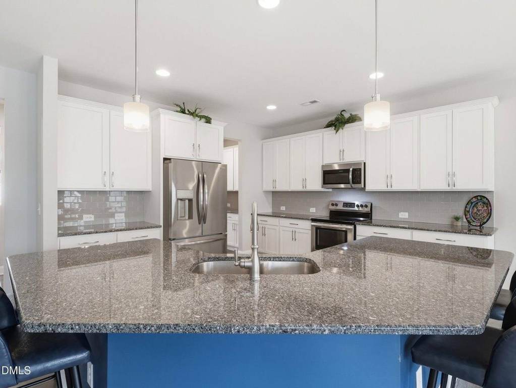 Photo 6 of 151 Centerline Dr
