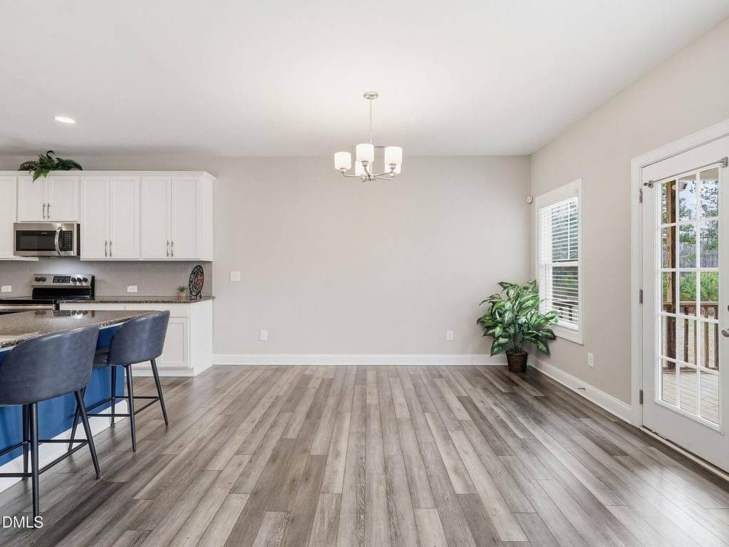 Photo 8 of 151 Centerline Dr
